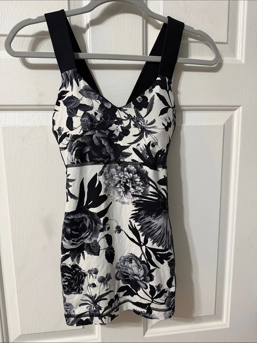 lululemon athletica Black & White Floral Tank Top